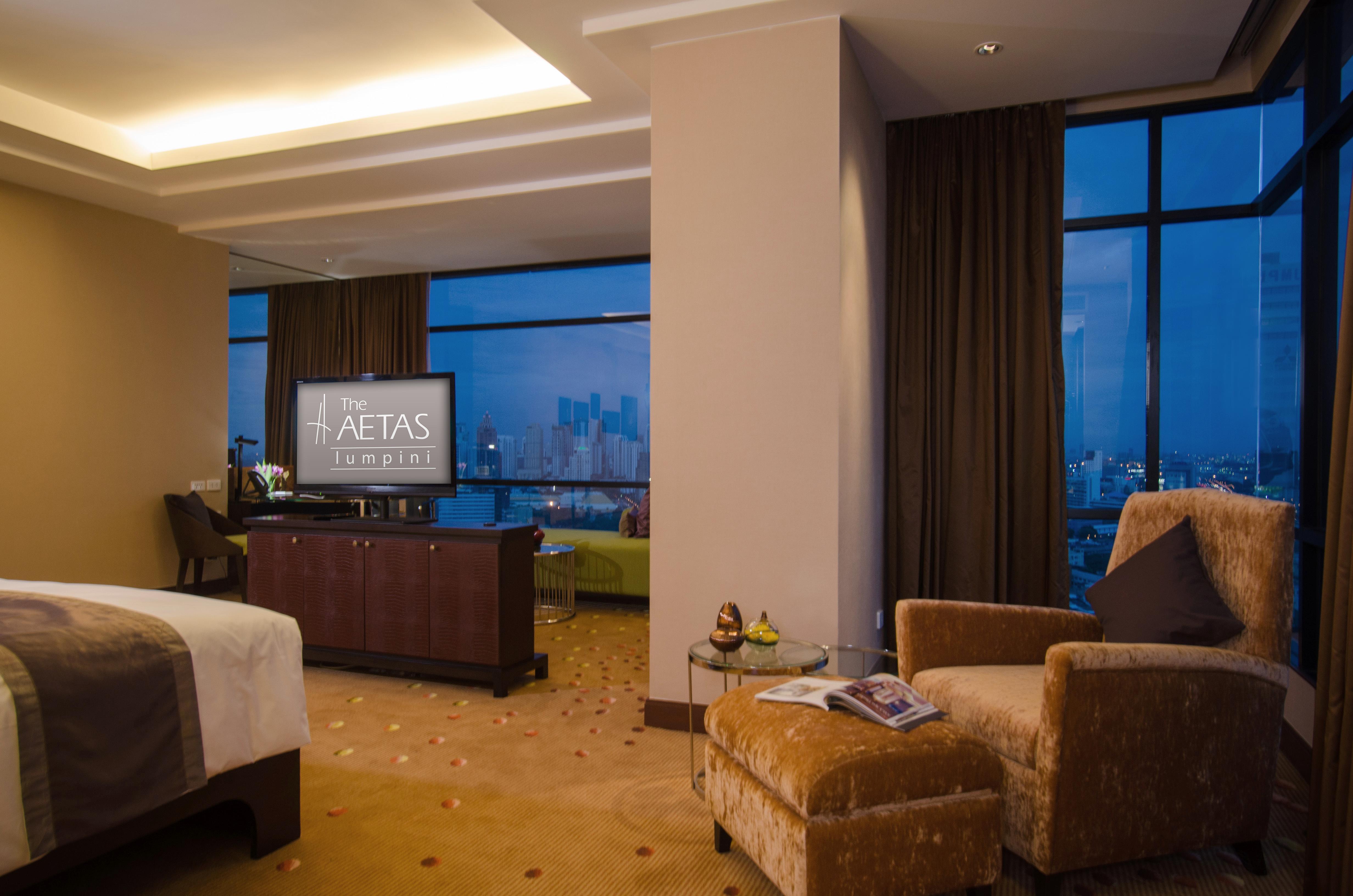 Aetas Lumpini Hotel Bangkok Ngoại thất bức ảnh