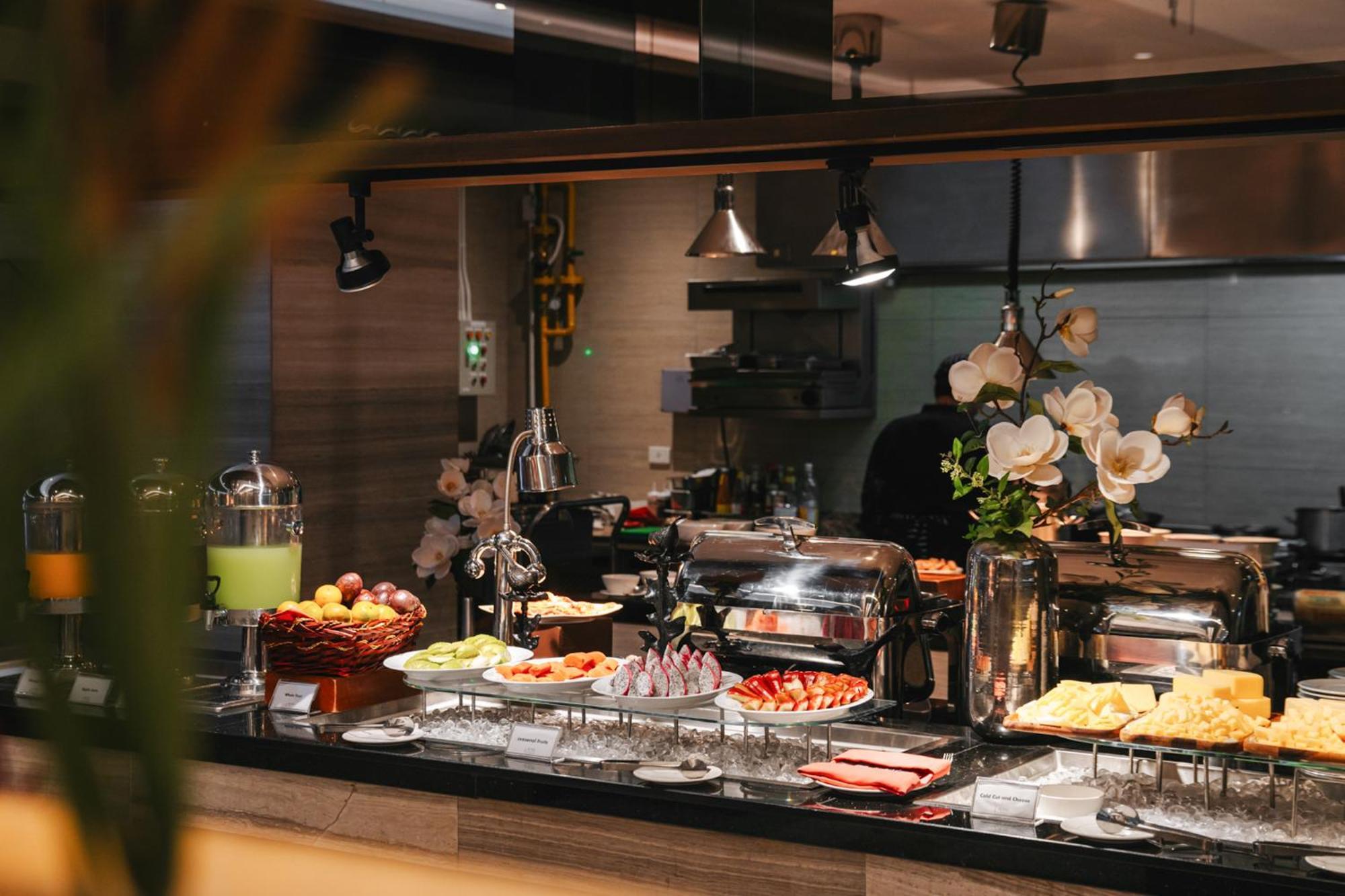 Aetas Lumpini Hotel Bangkok Ngoại thất bức ảnh
