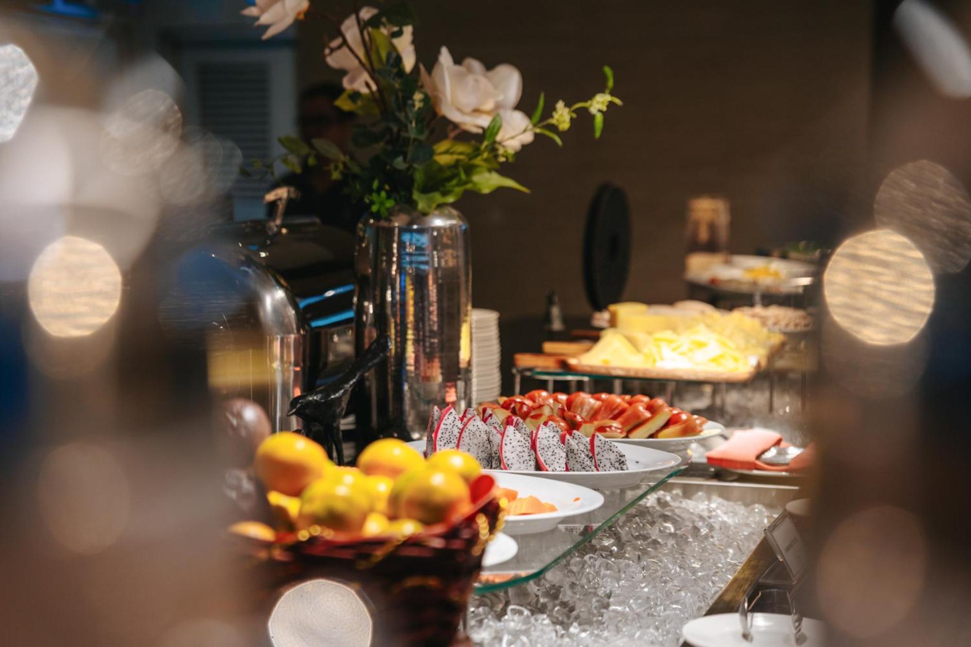 Aetas Lumpini Hotel Bangkok Ngoại thất bức ảnh