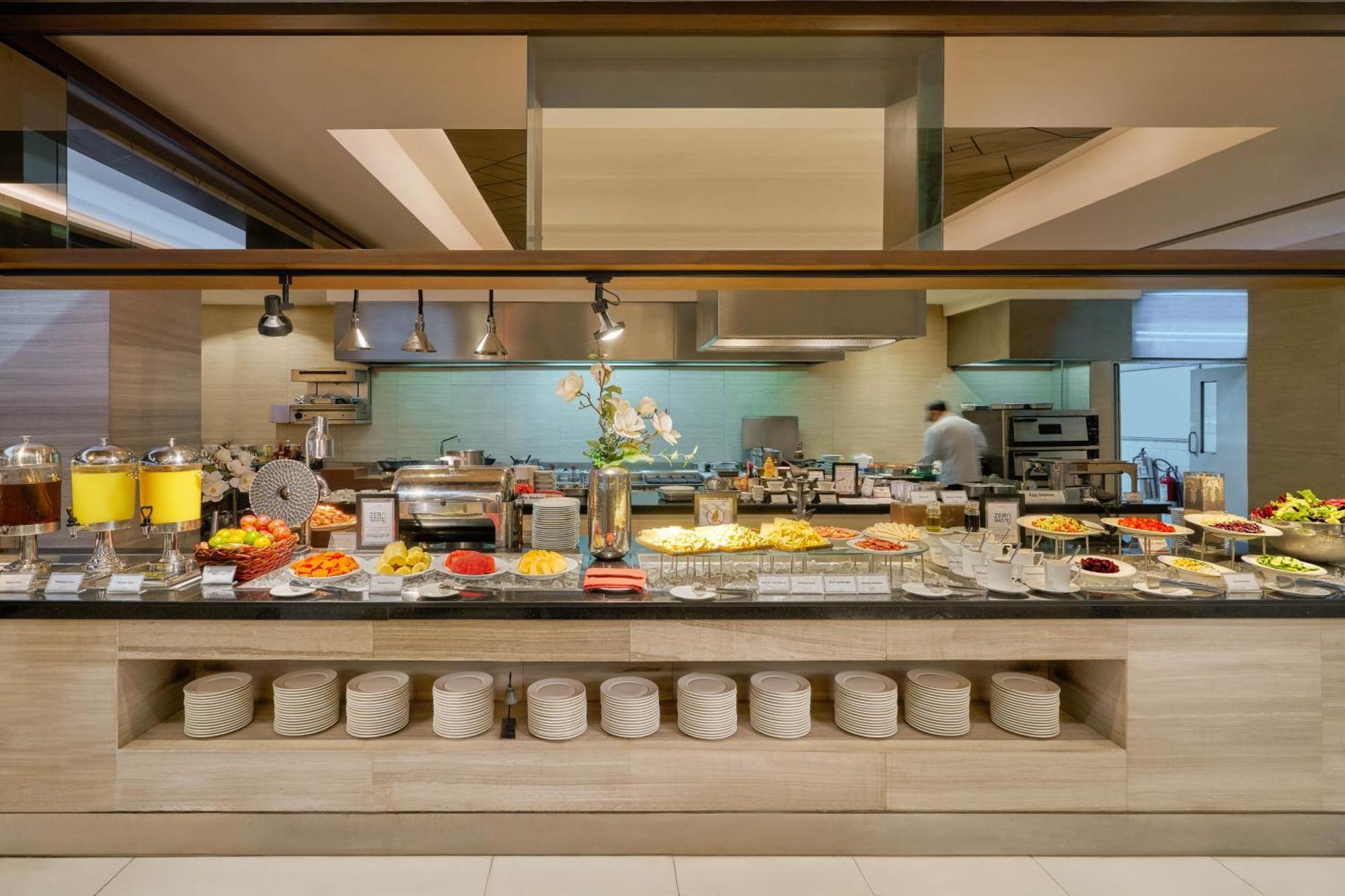 Aetas Lumpini Hotel Bangkok Ngoại thất bức ảnh