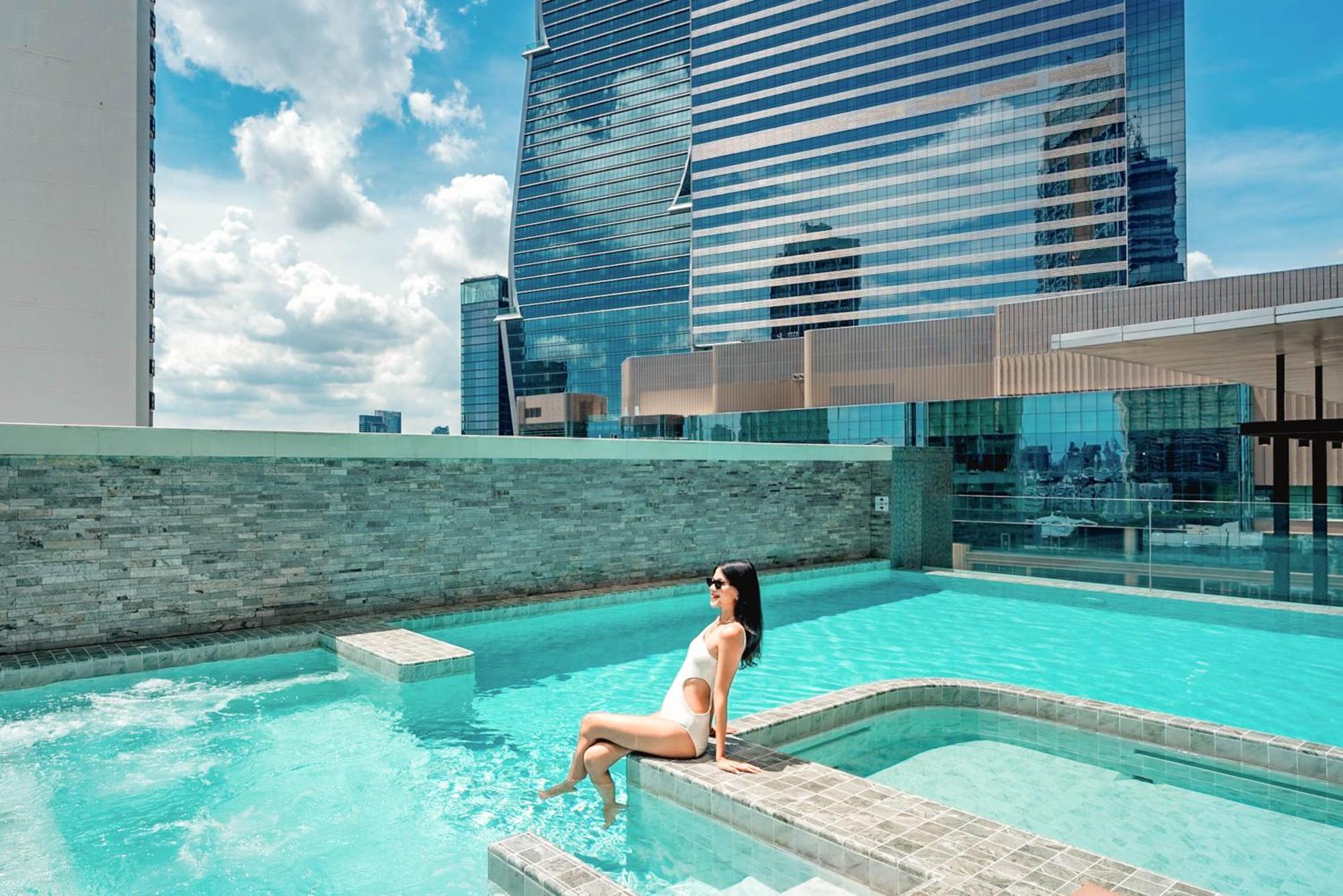 Aetas Lumpini Hotel Bangkok Ngoại thất bức ảnh